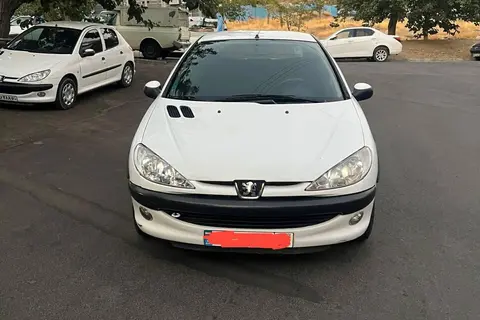 پژو، 206 SD