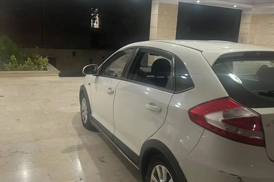 ام وی ام،  315هاچ بک