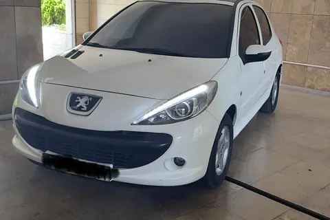 پژو، 207