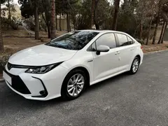 تویوتا، کرولا هیبرید