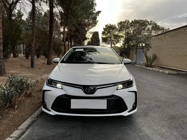 تویوتا، کرولا هیبرید