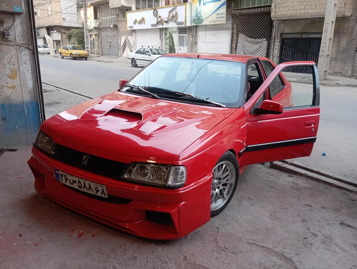 پژو،  405
