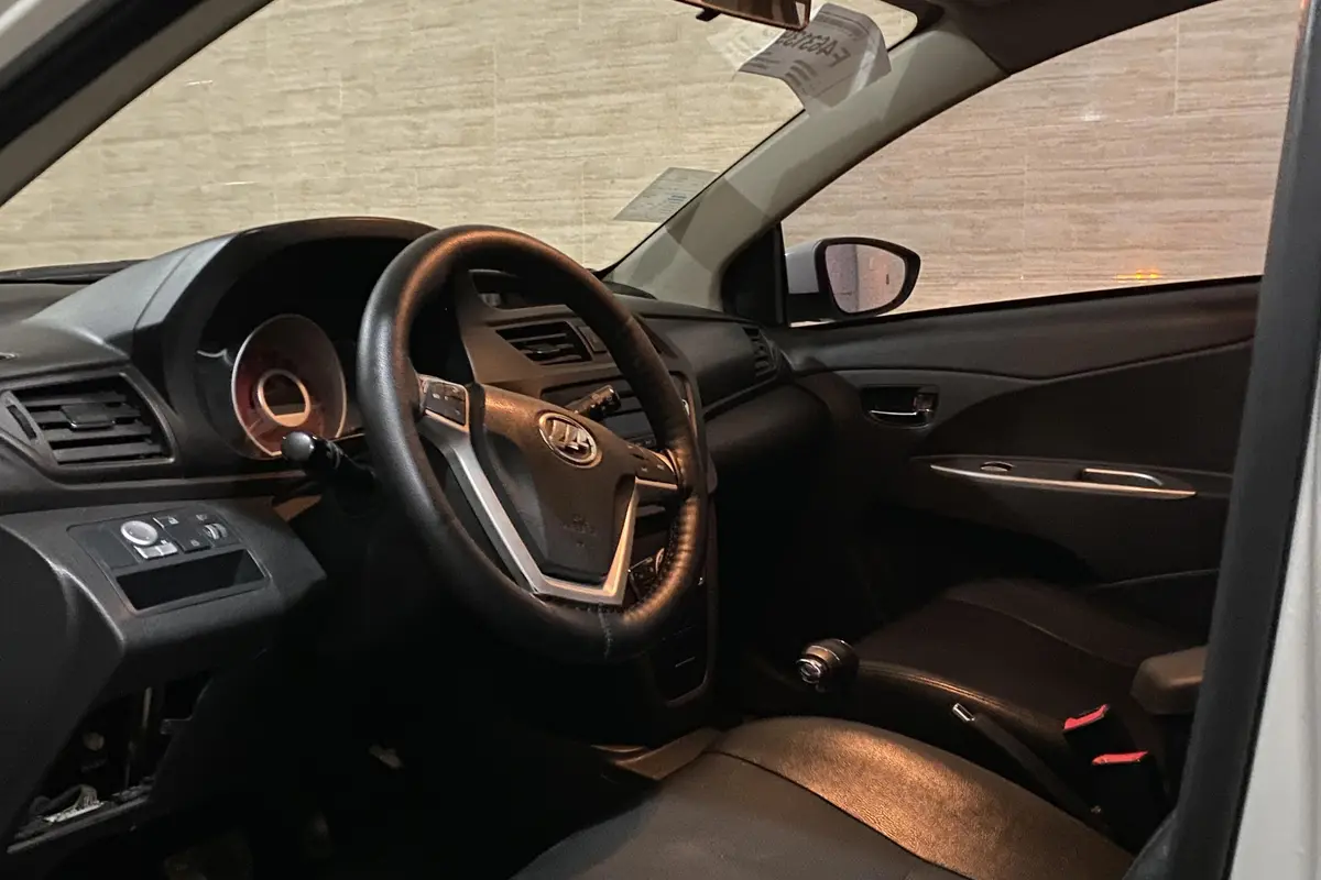 لیفان،  X50