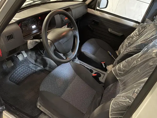 کارا، تک کابین