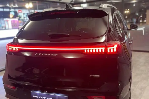 کی ام سی  X5