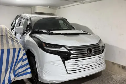 لکسوس، LX