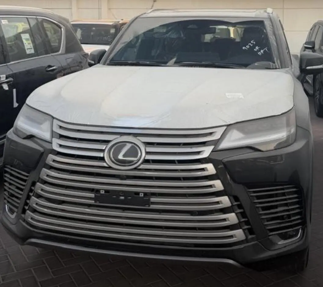 لکسوس  LX
