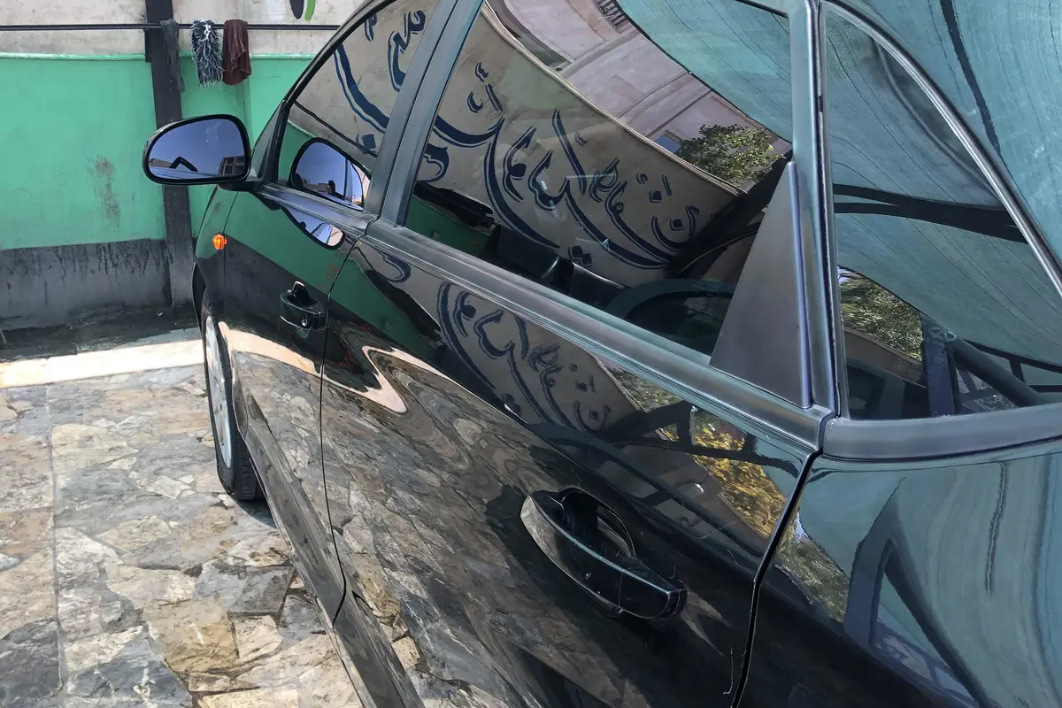 ام وی ام،  315هاچ بک
