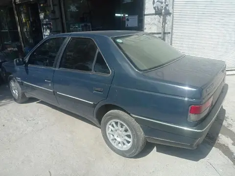 پژو، 405