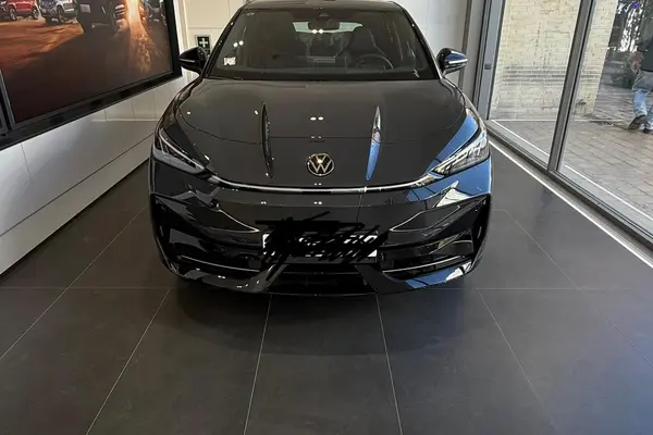 فولکس، آی دی یونیکس