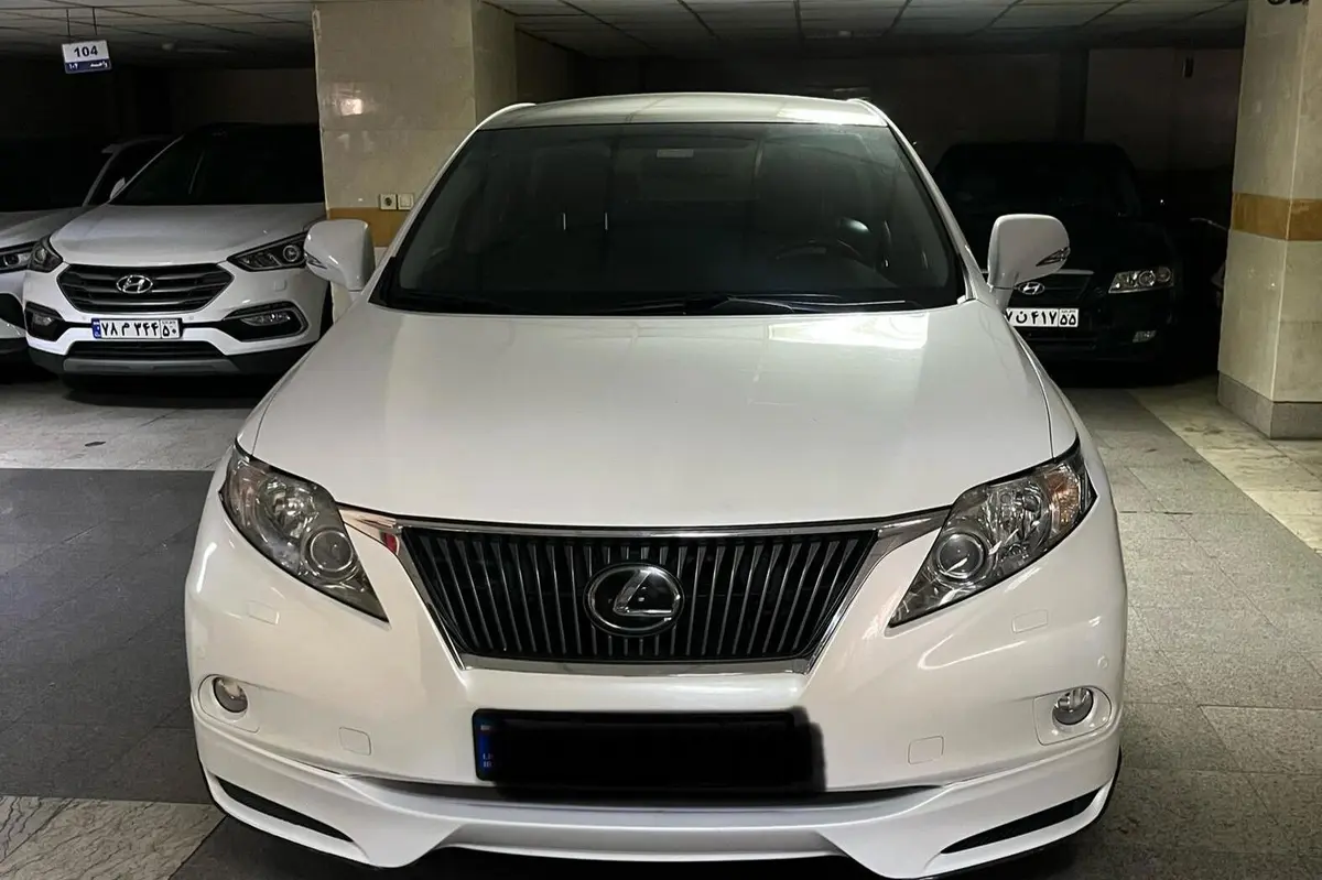 لکسوس،  RX