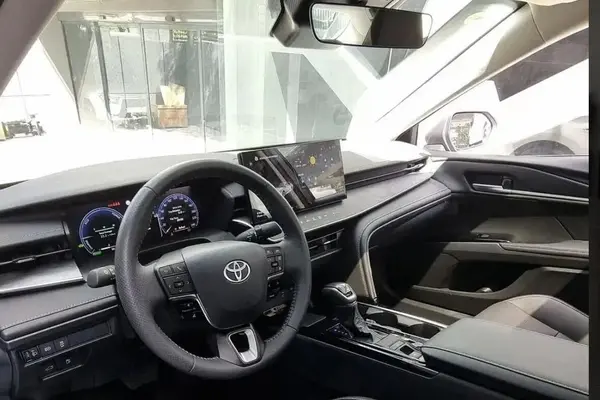 تویوتا، کمری هیبرید