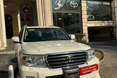 تویوتا، لندکروز چهار در