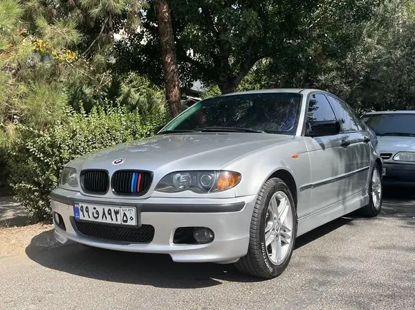 ب ام و، سری 3 سدان