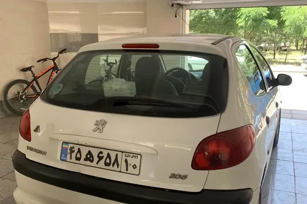 پژو  206