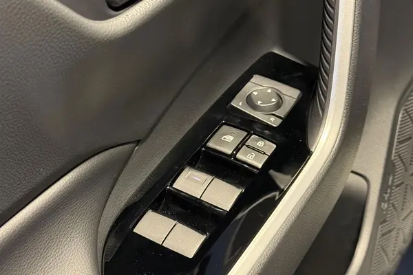 تویوتا، راوفور