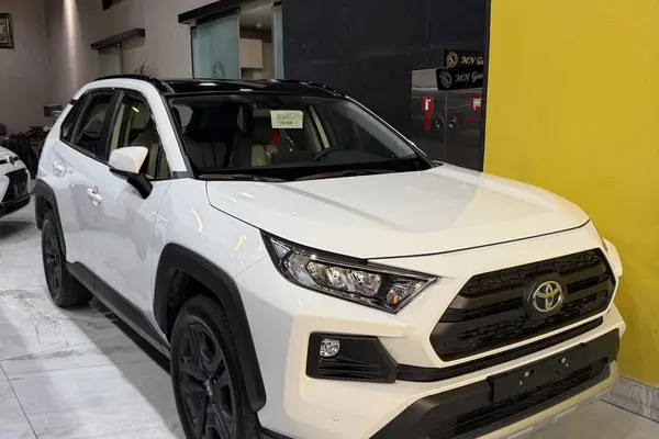 تویوتا، راوفور