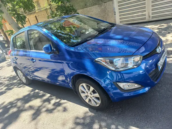 هیوندای  i20