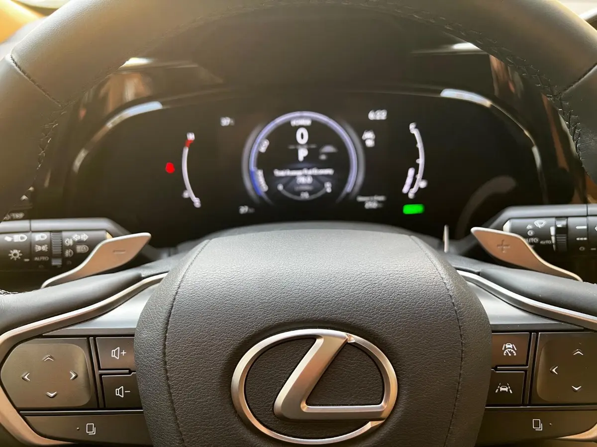 لکسوس،  NX هیبرید
