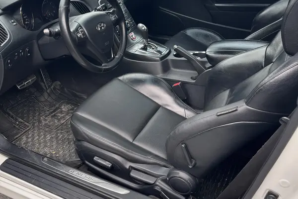 هیوندای، جنسیس کوپه