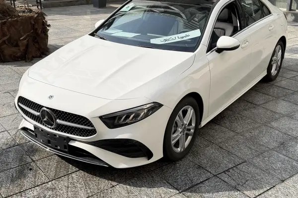 بنز، کلاس A سدان