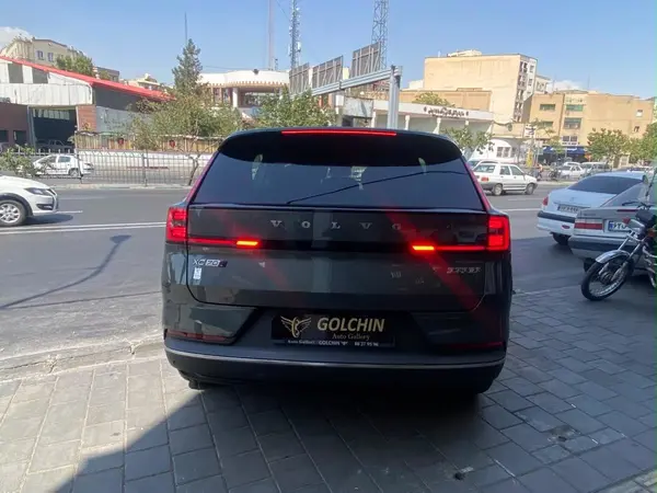 ولوو  XC70
