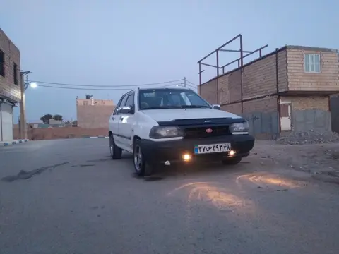 پراید، صندوق دار