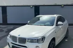 ب ام و، X4