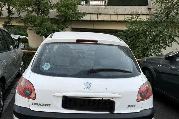 پژو  206