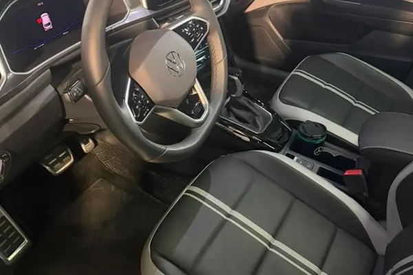 فولکس، تی راک