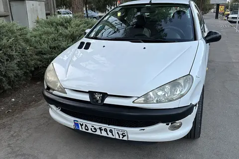 پژو، 206 SD