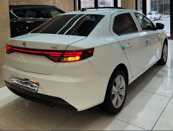 تارا، اتوماتیک V4