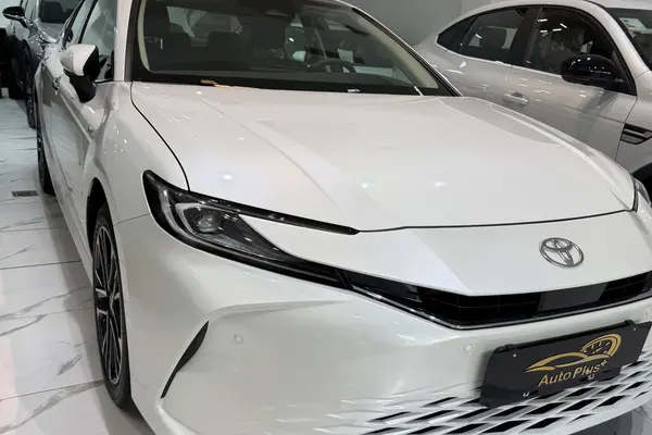 تویوتا، کمری هیبرید