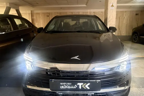 کی ام سی  ایگل