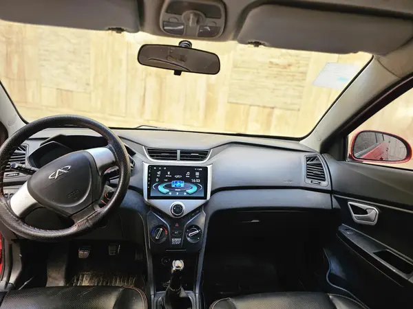 ام وی ام، 315هاچ بک