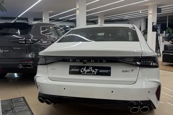 فونیکس، آریزو 8 (Z8)