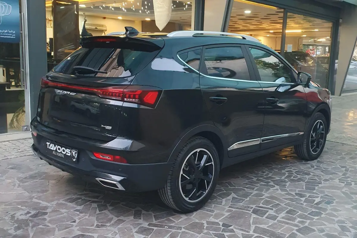 کی ام سی  X5