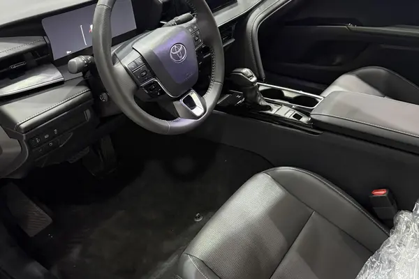 تویوتا، کمری هیبرید