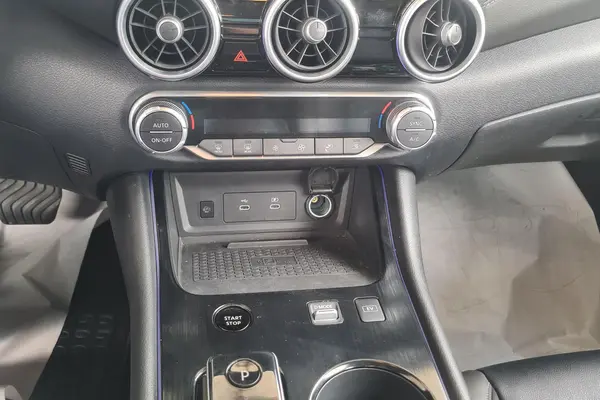 نیسان، سیلفی e-POWER