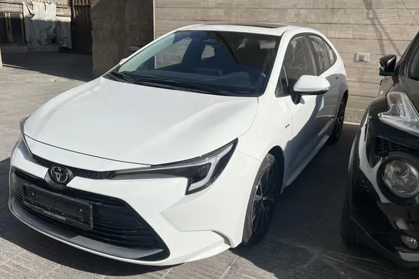 تویوتا، لوین هیبرید