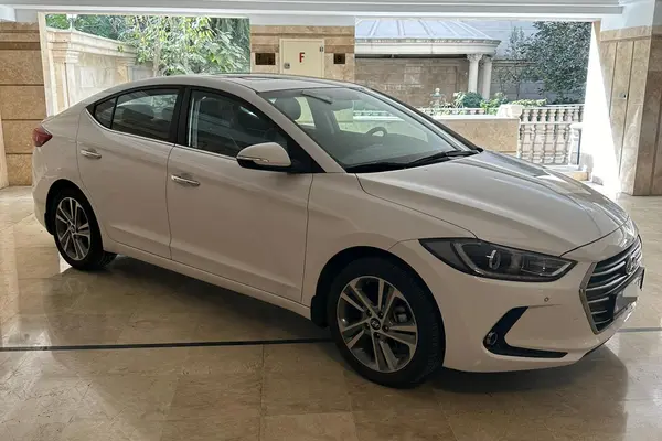 هیوندای، النترا