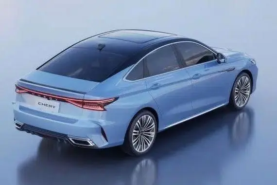 فونیکس  آریزو 8 (Z8)