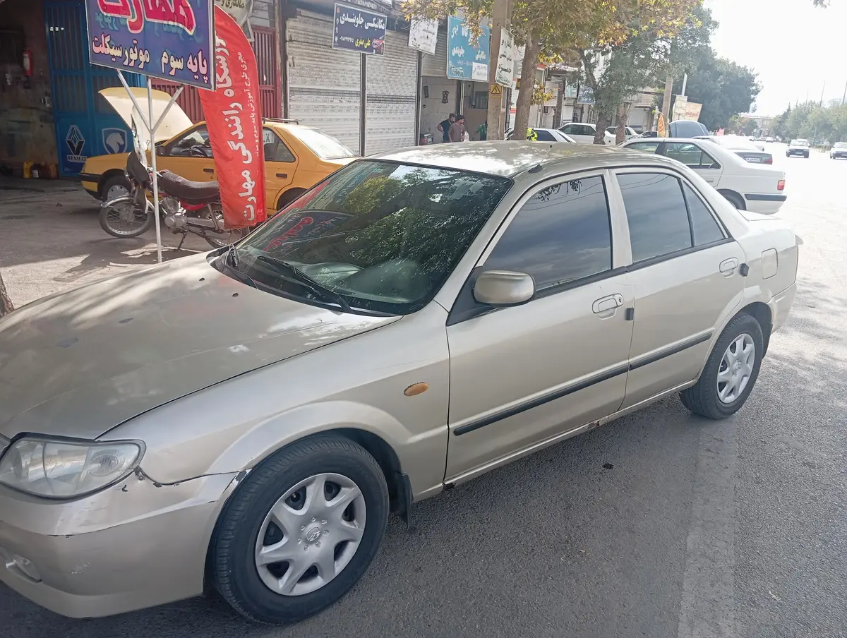 مزدا،  323