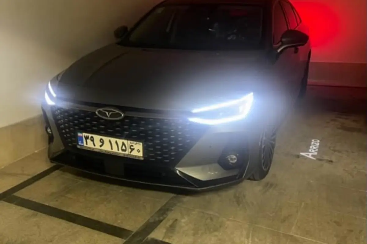 فونیکس،  آریزو 8 هیبرید (Z8 PHEV)