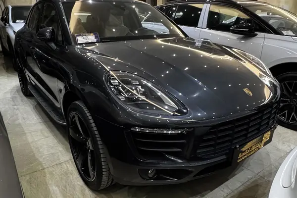 پورشه، ماکان