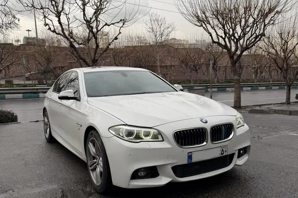 ب ام و، سری 5 سدان