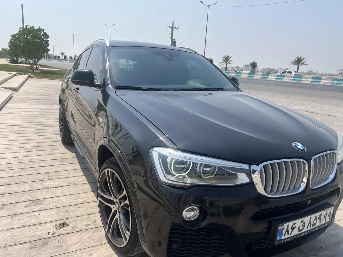 ب ام و،  X4