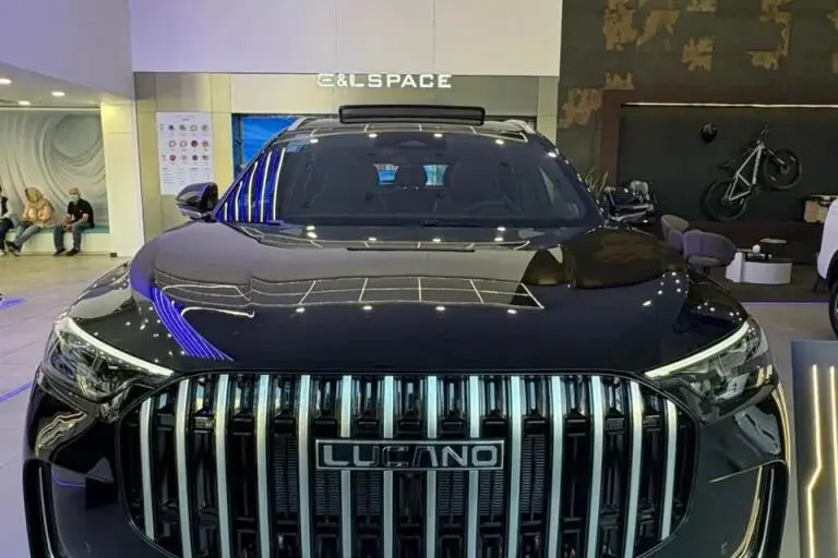 لوکانو  L8