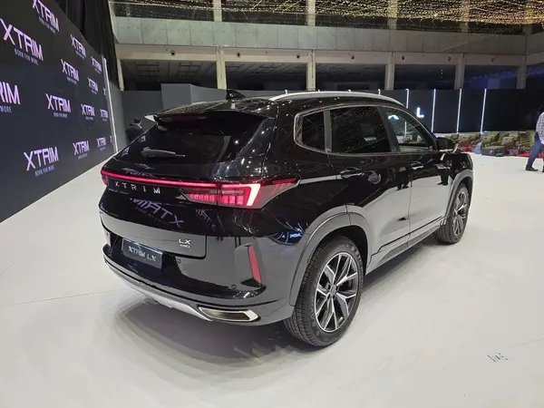 اکستریم، LX (SX)