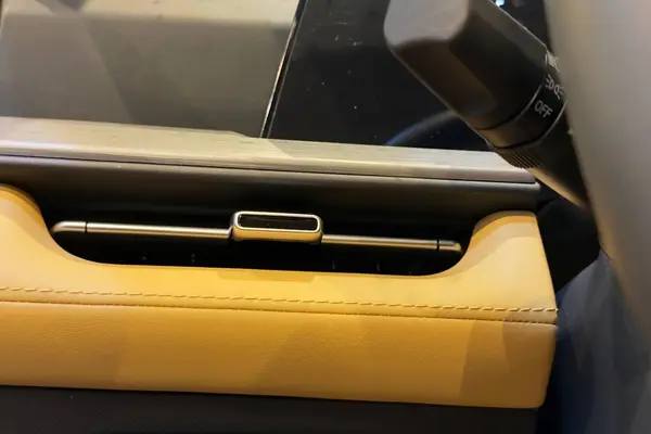 اینفینیت، اکسپلورر